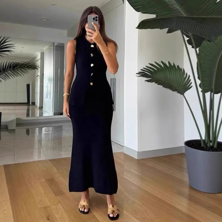 Women'S Formal Day Wear - Top ajustado sin mangas con cuello