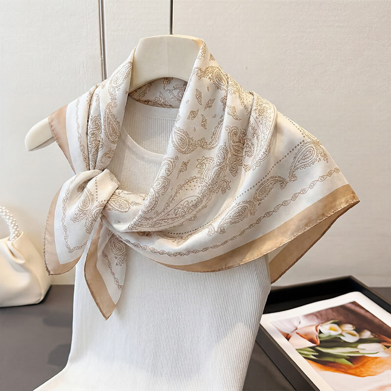 Pañuelo Cuadrado Vintage Beige - Scarf Silk Neck reseña y precio